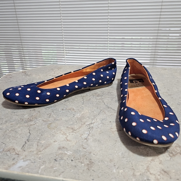 BC Footware Slip-on Flats- Size 8.5 - Picture 2 of 8